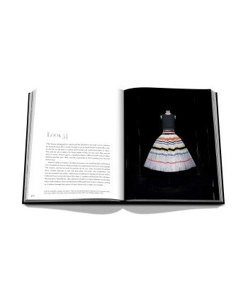 Livre Dior by Raf Simons la colonne vertébrale